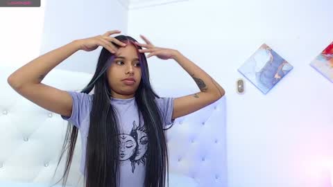 Snapshot of sweetebony_20 chatting on December 13, 2024, 4:22 am Gabriela online show from December 13, 2024, 4:22 am