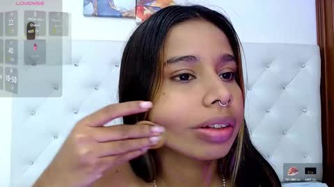Snapshot of sweetebony_20 chatting on September 24, 2025, 5:33 am Gabriela online show from September 24, 2025, 5:33 am