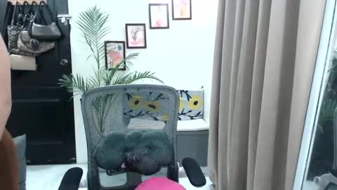 Snapshot of sweetestsmile_ chatting on January 17, 2025, 2:08 am Khaye online show from January 17, 2025, 2:08 am