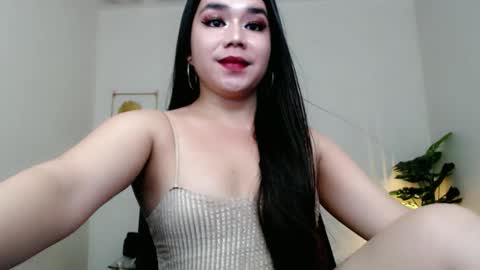 May online show from October 7, 2025, 6:32 am