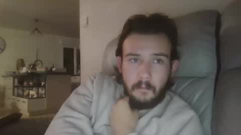 Snapshot of sweetguyss12 chatting on October 9, 2025, 8:18 pm sweetguyss12 online show from October 9, 2025, 8:18 pm