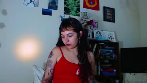 Snapshot of sweetie_maryy chatting on February 24, 2025, 6:47 pm Maria my insta sweetie maryy online show from February 24, 2025, 6:47 pm