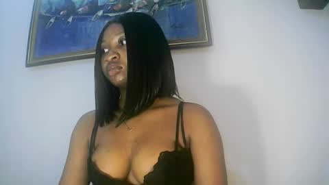 Snapshot of sweetness755325 chatting on September 22, 2025, 12:12 am sweetness755325 online show from September 22, 2025, 12:12 am