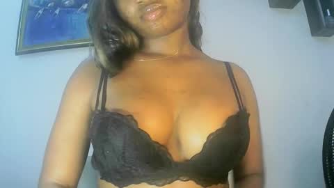 Snapshot of sweetness755325 chatting on September 25, 2025, 6:00 pm sweetness755325 online show from September 25, 2025, 6:00 pm