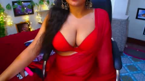 Snapshot of sweetsour18 chatting on November 2, 2025, 4:59 am SweetSour online show from November 2, 2025, 4:59 am