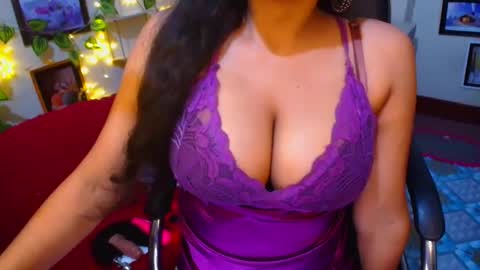 Snapshot of sweetsour18 chatting on November 6, 2025, 1:12 pm SweetSour online show from November 6, 2025, 1:12 pm