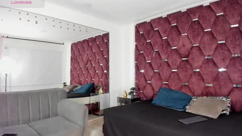 Snapshot of sweetstacy_ chatting on February 18, 2025, 9:42 pm sweetstacy_ online show from February 18, 2025, 9:42 pm