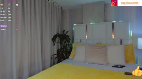 Snapshot of sweett_shinexx chatting on January 13, 2025, 4:18 am angel online show from January 13, 2025, 4:18 am