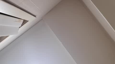 Snapshot of sweetywhity2 chatting on December 10, 2024, 7:54 pm Silvia online show from December 10, 2024, 7:54 pm