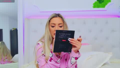 Snapshot of taahiraarabian chatting on January 27, 2025, 4:11 pm Arianna online show from January 27, 2025, 4:11 pm