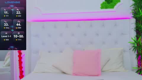 Snapshot of taahiraarabian chatting on February 12, 2025, 1:27 pm Arianna online show from February 12, 2025, 1:27 pm