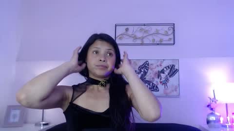 Snapshot of taira_rouse chatting on October 14, 2025, 11:44 am Taira online show from October 14, 2025, 11:44 am