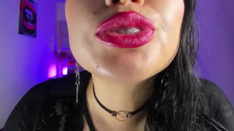 Snapshot of tamara_rouse1 chatting on September 15, 2025, 1:11 pm tamara online show from September 15, 2025, 1:11 pm