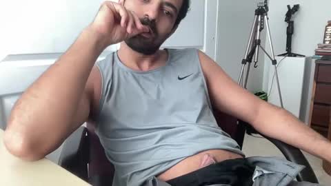 Snapshot of tan_and_spicy chatting on October 8, 2025, 5:43 pm tan and spicy online show from October 8, 2025, 5:43 pm