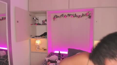 Snapshot of tarawiilson_ chatting on September 27, 2025, 4:17 am  T A R A  online show from September 27, 2025, 4:17 am