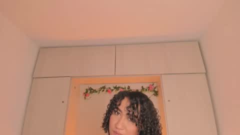 Snapshot of tarawiilson_ chatting on October 10, 2025, 4:22 am  T A R A  online show from October 10, 2025, 4:22 am