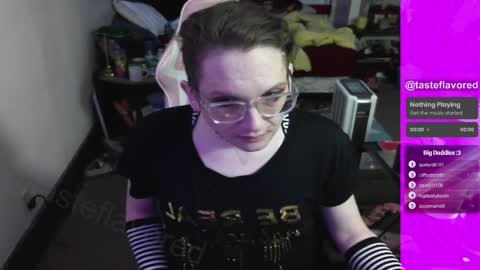 Snapshot of tasteflavored_femboy chatting on March 3, 2025, 12:37 pm Taste online show from March 3, 2025, 12:37 pm