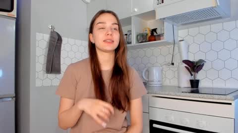 Tate online show from January 19, 2025, 6:21 pm