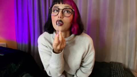 Snapshot of tati_cardenas chatting on March 8, 2025, 7:27 am AME online show from March 8, 2025, 7:27 am