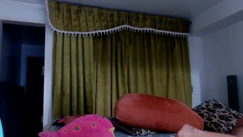 Snapshot of tatianagiraldo12 chatting on September 11, 2025, 11:27 pm tatiana giraldo online show from September 11, 2025, 11:27 pm