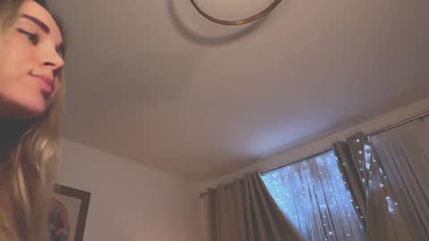 Snapshot of tatti_1 chatting on January 13, 2025, 5:01 am Tata online show from January 13, 2025, 5:01 am