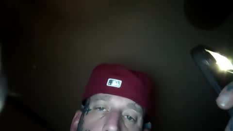 tattoosnsmoke1111 online show from November 19, 2025, 8:58 am