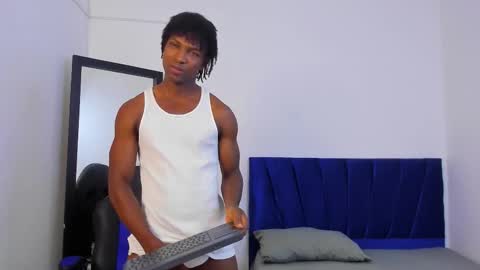 Snapshot of tau_montes chatting on September 18, 2025, 1:57 pm tau_montes online show from September 18, 2025, 1:57 pm