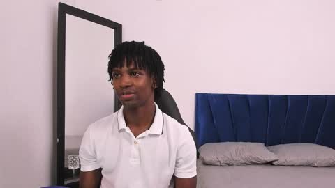 Snapshot of tau_montes chatting on September 22, 2025, 2:41 pm tau_montes online show from September 22, 2025, 2:41 pm