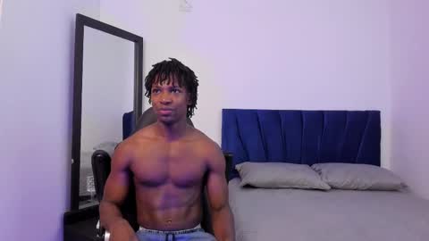 Snapshot of tau_montes chatting on October 6, 2025, 2:36 pm tau_montes online show from October 6, 2025, 2:36 pm