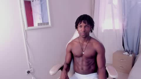 Snapshot of tau_montes chatting on October 27, 2025, 2:43 pm tau_montes online show from October 27, 2025, 2:43 pm