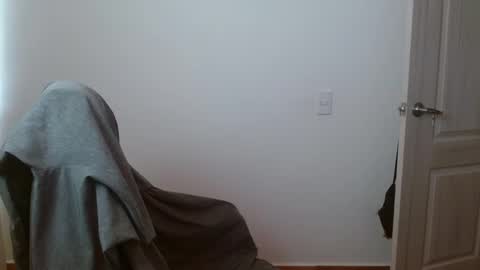 Snapshot of taurus4k chatting on March 12, 2025, 7:38 pm taurus4k online show from March 12, 2025, 7:38 pm