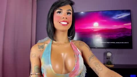 Snapshot of taybunny18 chatting on February 24, 2025, 12:20 am   online show from February 24, 2025, 12:20 am