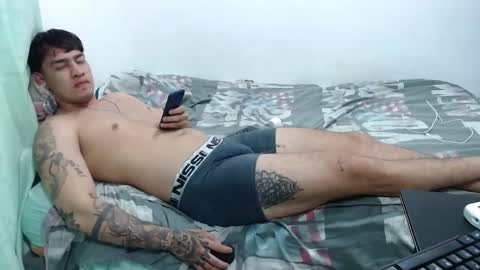 Snapshot of team23hot0 chatting on February 6, 2025, 2:55 am team23hot0 online show from February 6, 2025, 2:55 am