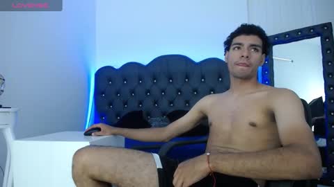 Snapshot of teamporn_18 chatting on December 10, 2024, 3:01 pm Danger online show from December 10, 2024, 3:01 pm