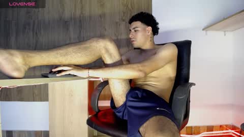 Snapshot of teamporn_18 chatting on December 27, 2024, 2:12 pm Danger online show from December 27, 2024, 2:12 pm