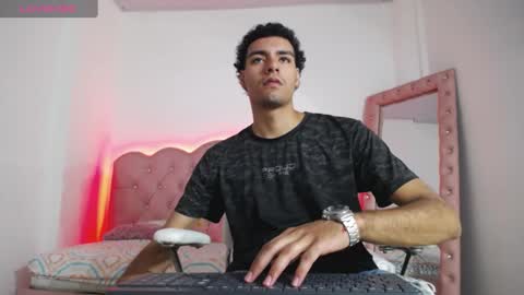 Snapshot of teamporn_18 chatting on December 31, 2024, 1:41 pm Danger online show from December 31, 2024, 1:41 pm