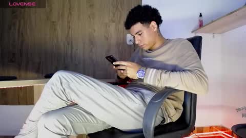 Snapshot of teamporn_18 chatting on January 7, 2025, 4:16 pm Danger online show from January 7, 2025, 4:16 pm