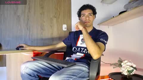 Snapshot of teamporn_18 chatting on January 11, 2025, 4:14 pm Danger online show from January 11, 2025, 4:14 pm