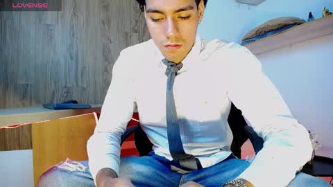 Snapshot of teamporn_18 chatting on January 14, 2025, 4:29 pm Danger online show from January 14, 2025, 4:29 pm