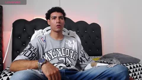 Snapshot of teamporn_18 chatting on January 16, 2025, 6:59 pm Danger online show from January 16, 2025, 6:59 pm