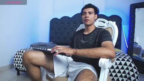 Snapshot of teamporn_18 chatting on January 17, 2025, 4:36 pm Danger online show from January 17, 2025, 4:36 pm