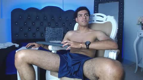 Snapshot of teamporn_18 chatting on February 11, 2025, 8:10 pm Danger online show from February 11, 2025, 8:10 pm