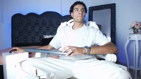 Snapshot of teamporn_18 chatting on February 15, 2025, 6:55 pm Danger online show from February 15, 2025, 6:55 pm