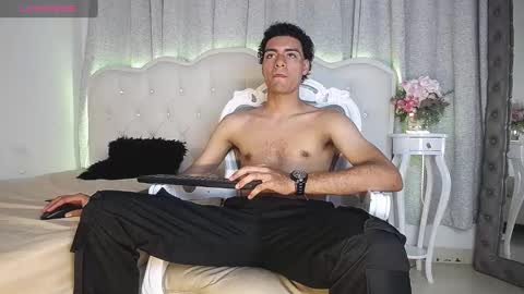 Snapshot of teamporn_18 chatting on March 1, 2025, 5:16 pm Danger online show from March 1, 2025, 5:16 pm