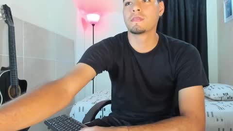 Snapshot of teamporn_18 chatting on October 23, 2025, 7:12 pm Danger online show from October 23, 2025, 7:12 pm