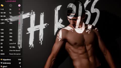 Snapshot of th_russ chatting on December 31, 2024, 4:04 pm INSTAGRAM Th1rss online show from December 31, 2024, 4:04 pm