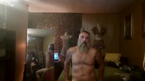 Snapshot of tha_commander69 chatting on December 3, 2024, 4:17 pm tha Commander69 online show from December 3, 2024, 4:17 pm