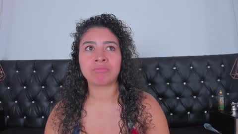 Snapshot of thara_webstter chatting on January 17, 2025, 2:39 pm thara webstter online show from January 17, 2025, 2:39 pm