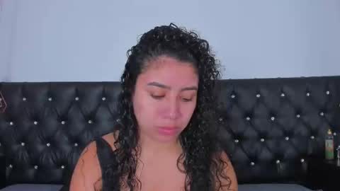 Snapshot of thara_webstter chatting on March 4, 2025, 11:40 am thara webstter online show from March 4, 2025, 11:40 am