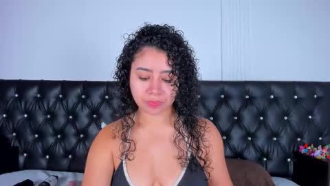 Snapshot of thara_webstter chatting on September 9, 2025, 11:54 am thara webstter online show from September 9, 2025, 11:54 am